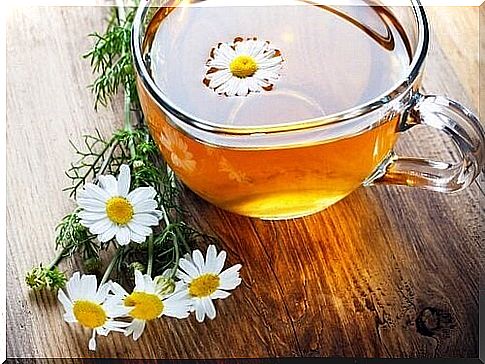 Chamomile and herbal treatments for psoriasis