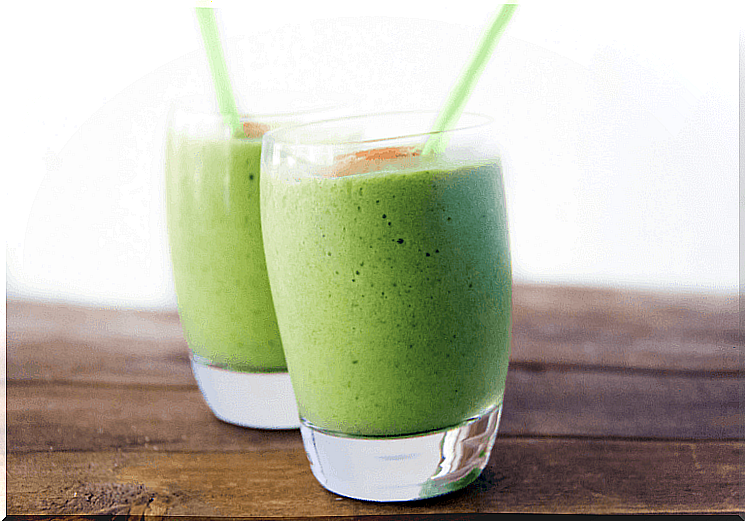 Avocado and banana smoothie