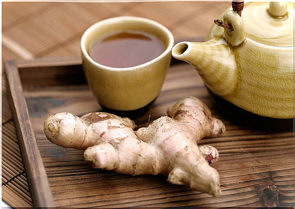 According to some studies, ginger has antibacterial properties - it fights e.g. E. coli bacteria.