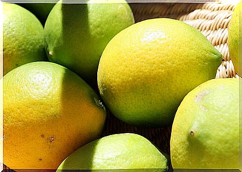 fresh lemons - how to clean the house with lemon juice?