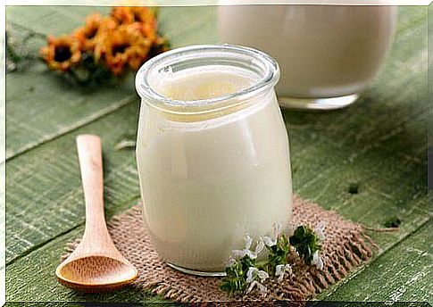 natural yogurt for hypothyroidism