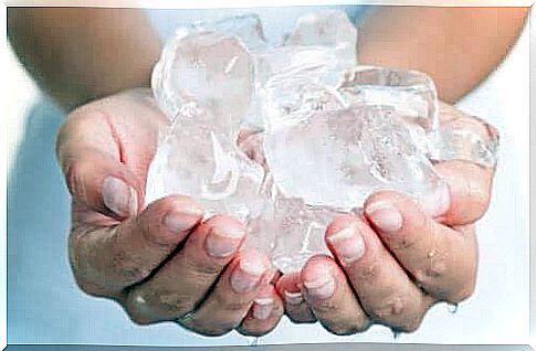 ice in the hands