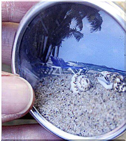 photo in a jar