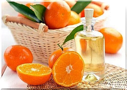 Mandarin oil - protecting hair from the sun