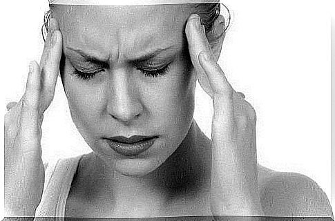 headaches caused by a stroke